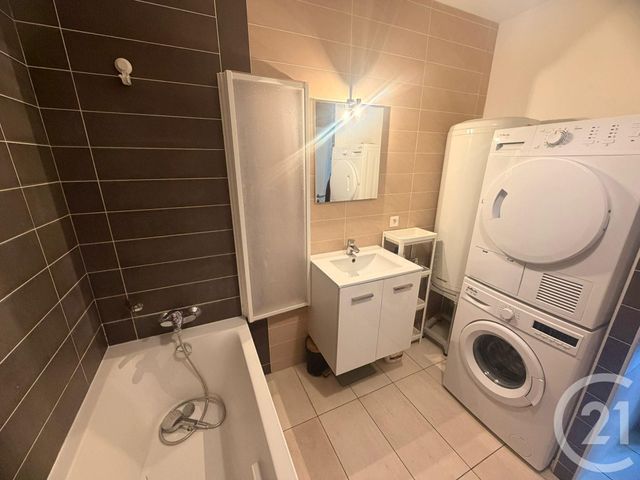 Appartement à louer - 3 pièces - 82.0 m2 - METZ - 57 - LORRAINE - Century 21 Immo Val