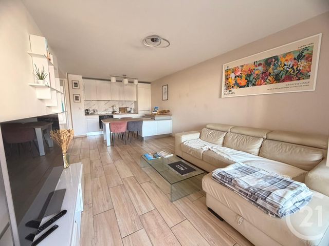 Appartement à louer - 3 pièces - 67.0 m2 - METZ - 57 - LORRAINE - Century 21 Immo Val