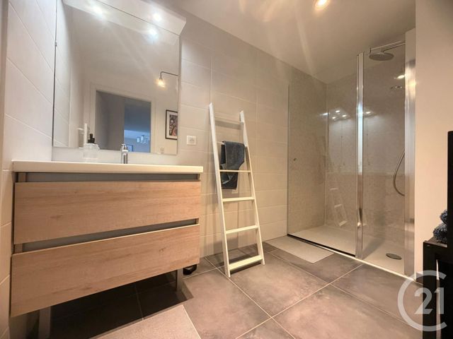 Appartement à louer - 3 pièces - 67.0 m2 - METZ - 57 - LORRAINE - Century 21 Immo Val