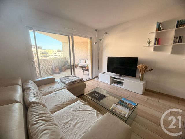 Appartement à louer - 3 pièces - 67.0 m2 - METZ - 57 - LORRAINE - Century 21 Immo Val