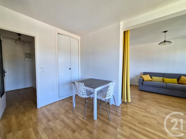 Appartement F2 à vendre - 2 pièces - 37.75 m2 - METZ - 57 - LORRAINE - Century 21 Immo Val