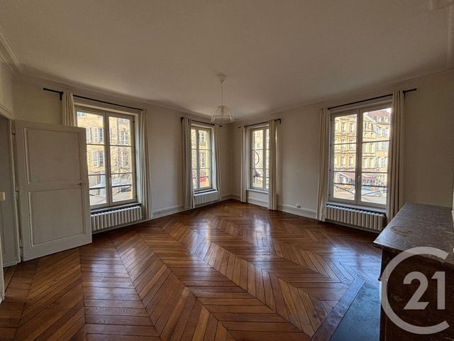 Appartement F2 à louer - 2 pièces - 63.43 m2 - METZ - 57 - LORRAINE - Century 21 Immo Val