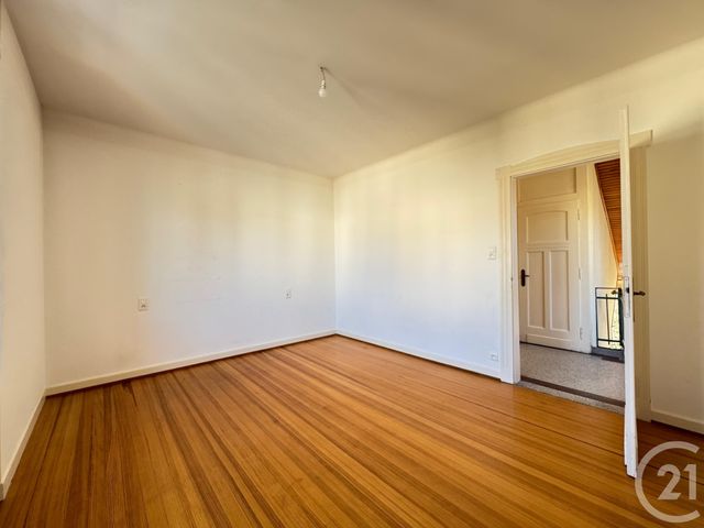 Appartement F6 à louer - 6 pièces - 124.36 m2 - THIONVILLE - 57 - LORRAINE - Century 21 Immo Val