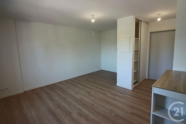 Appartement Studio à louer - 1 pièce - 28.11 m2 - LONGEVILLE LES METZ - 57 - LORRAINE - Century 21 Immo Val