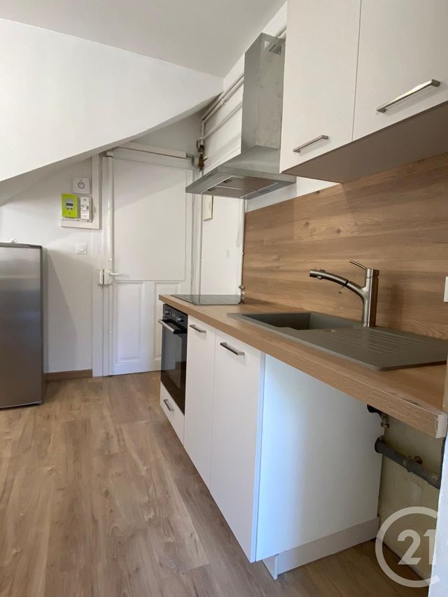Appartement à louer - 2 pièces - 35.36 m2 - METZ - 57 - LORRAINE - Century 21 Immo Val