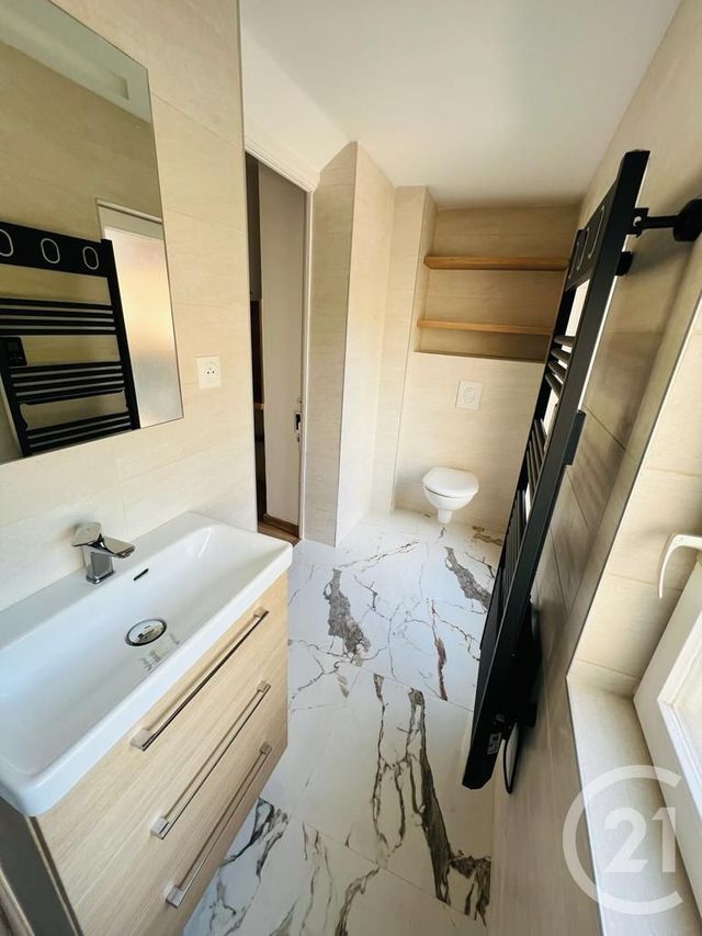 Appartement à louer - 2 pièces - 35.36 m2 - METZ - 57 - LORRAINE - Century 21 Immo Val