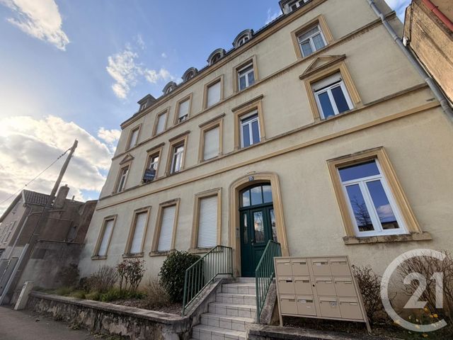 Appartement F3 à louer - 3 pièces - 58.7 m2 - LE BAN ST MARTIN - 57 - LORRAINE - Century 21 Immo Val