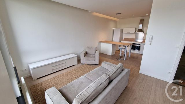 Appartement à louer - 2 pièces - 50.28 m2 - METZ - 57 - LORRAINE - Century 21 Immo Val