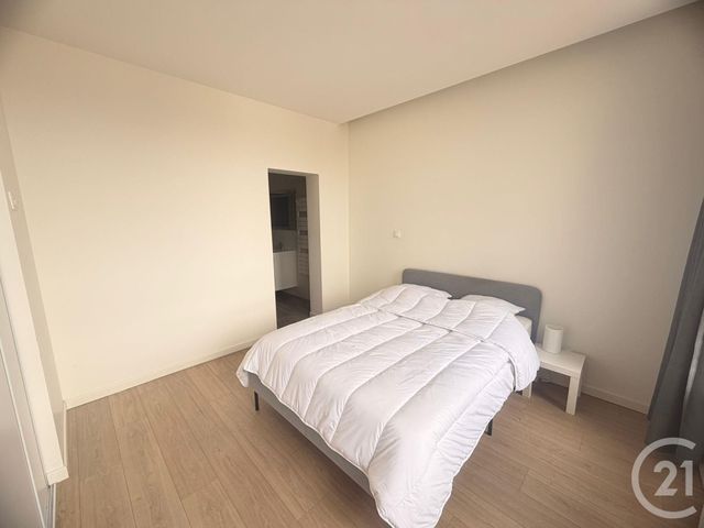 Appartement à louer - 2 pièces - 50.28 m2 - METZ - 57 - LORRAINE - Century 21 Immo Val