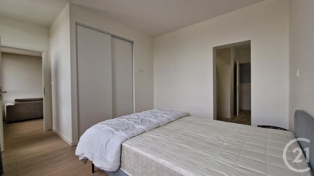 Appartement à louer - 2 pièces - 50.28 m2 - METZ - 57 - LORRAINE - Century 21 Immo Val