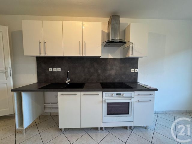 Appartement Studio à louer - 1 pièce - 28.0 m2 - SERVIGNY LES STE BARBE - 57 - LORRAINE - Century 21 Immo Val