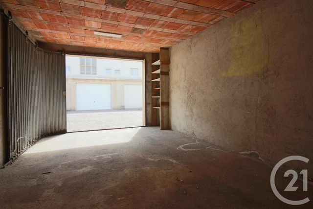 parking à louer - 15.0 m2 - MONTIGNY LES METZ - 57 - LORRAINE - Century 21 Immo Val