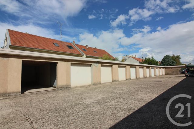 parking à louer - 15.0 m2 - MONTIGNY LES METZ - 57 - LORRAINE - Century 21 Immo Val