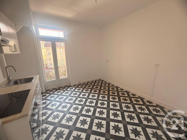 Appartement à louer - 2 pièces - 49.49 m2 - METZ - 57 - LORRAINE - Century 21 Immo Val