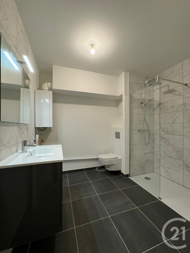 Appartement F2 à louer - 2 pièces - 40.8 m2 - METZ - 57 - LORRAINE - Century 21 Immo Val