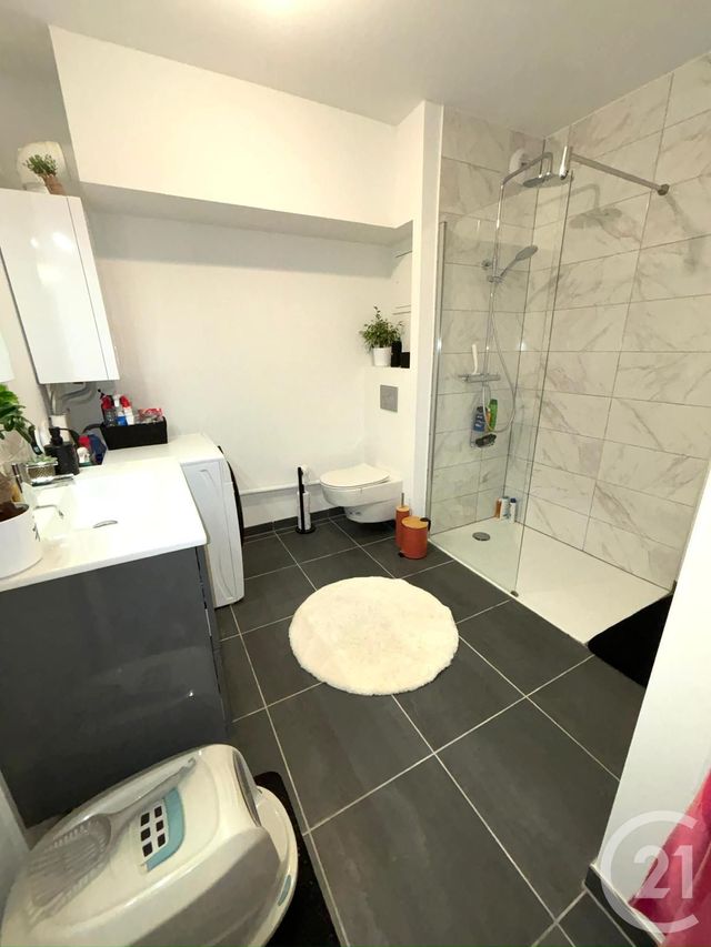 Appartement F2 à louer - 2 pièces - 40.8 m2 - METZ - 57 - LORRAINE - Century 21 Immo Val