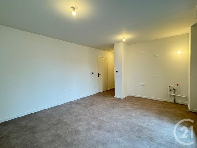 Appartement F2 à louer - 2 pièces - 40.8 m2 - METZ - 57 - LORRAINE - Century 21 Immo Val