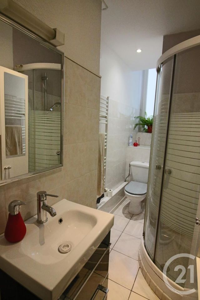 Appartement F3 à louer - 3 pièces - 62.41 m2 - METZ - 57 - LORRAINE - Century 21 Immo Val