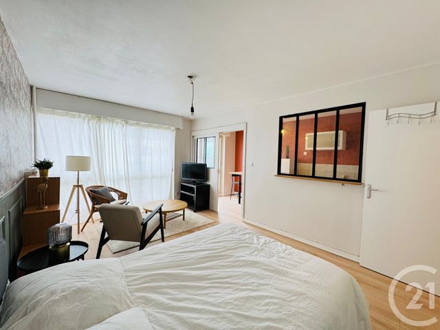 Appartement F1 à louer - 1 pièce - 35.13 m2 - METZ - 57 - LORRAINE - Century 21 Immo Val