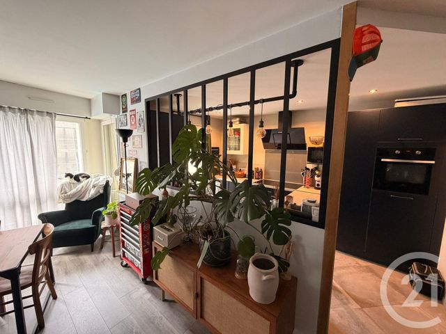 Appartement 3 pieces avec 2 chambres à louer - 3 pièces - 82.79 m2 - MONTIGNY LES METZ - 57 - LORRAINE - Century 21 Immo Val