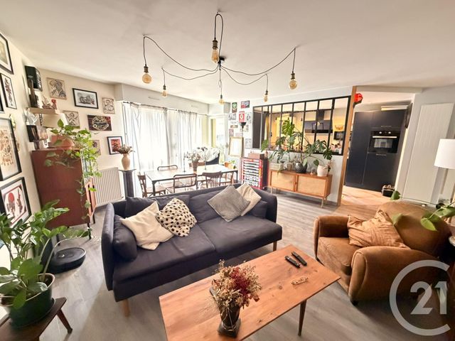 Appartement 3 pieces avec 2 chambres à louer - 3 pièces - 82.79 m2 - MONTIGNY LES METZ - 57 - LORRAINE - Century 21 Immo Val