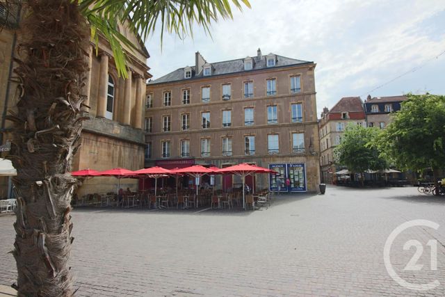 Appartement F3 à louer - 3 pièces - 92.2 m2 - METZ - 57 - LORRAINE - Century 21 Immo Val