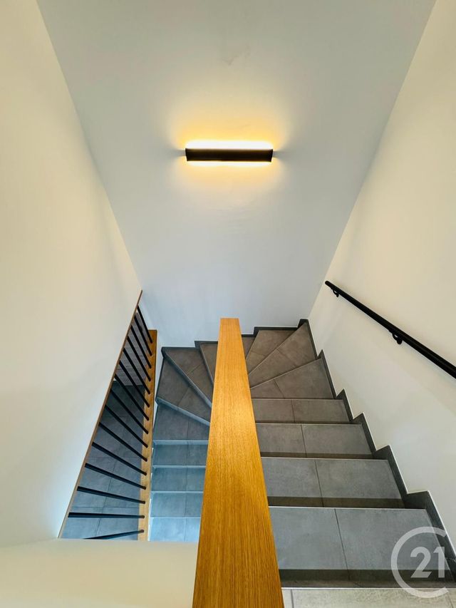 maison à louer - 5 pièces - 130.01 m2 - VIGY - 57 - LORRAINE - Century 21 Immo Val