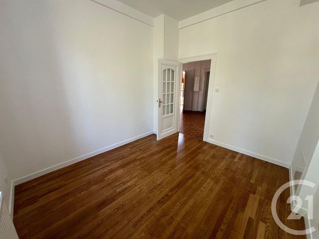 Appartement F3 à louer - 3 pièces - 74.78 m2 - METZ - 57 - LORRAINE - Century 21 Immo Val