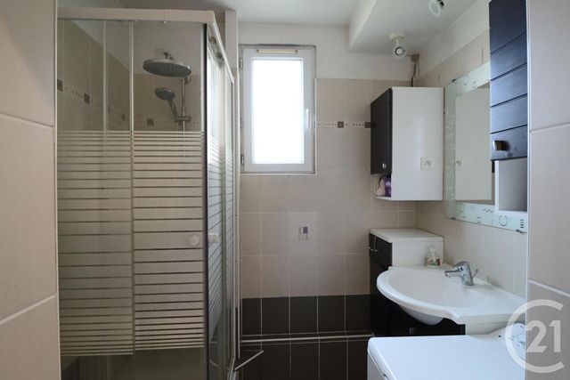 Appartement F2 à louer - 2 pièces - 54.4 m2 - METZ - 57 - LORRAINE - Century 21 Immo Val