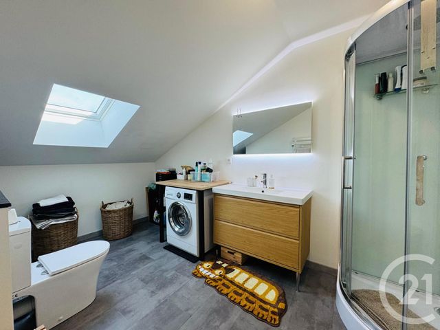 Appartement F5 à louer - 5 pièces - 93.28 m2 - CUVRY - 57 - LORRAINE - Century 21 Immo Val