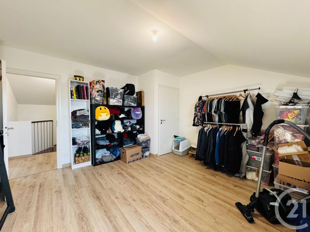 Appartement F5 à louer - 5 pièces - 93.28 m2 - CUVRY - 57 - LORRAINE - Century 21 Immo Val