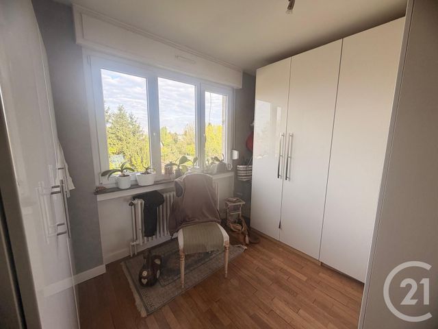 Appartement F4 à louer - 4 pièces - 77.24 m2 - METZ - 57 - LORRAINE - Century 21 Immo Val