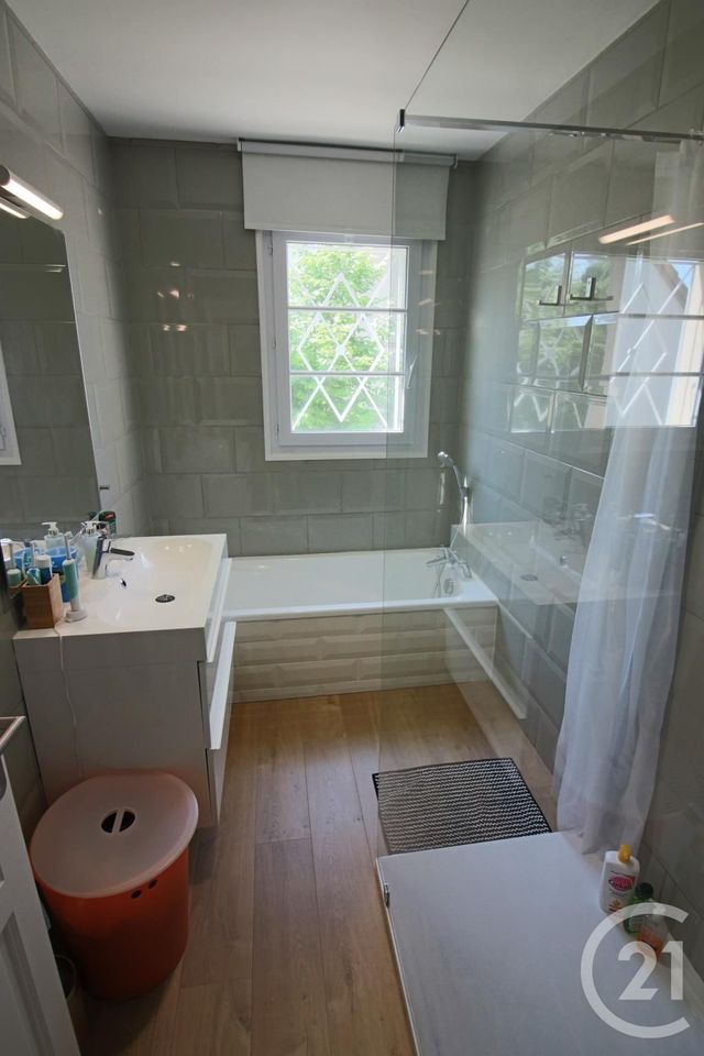 maison à louer - 7 pièces - 175.67 m2 - METZ - 57 - LORRAINE - Century 21 Immo Val