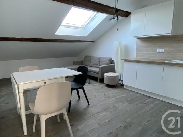 Appartement F2 à louer - 2 pièces - 27.24 m2 - MONTOIS LA MONTAGNE - 57 - LORRAINE - Century 21 Immo Val