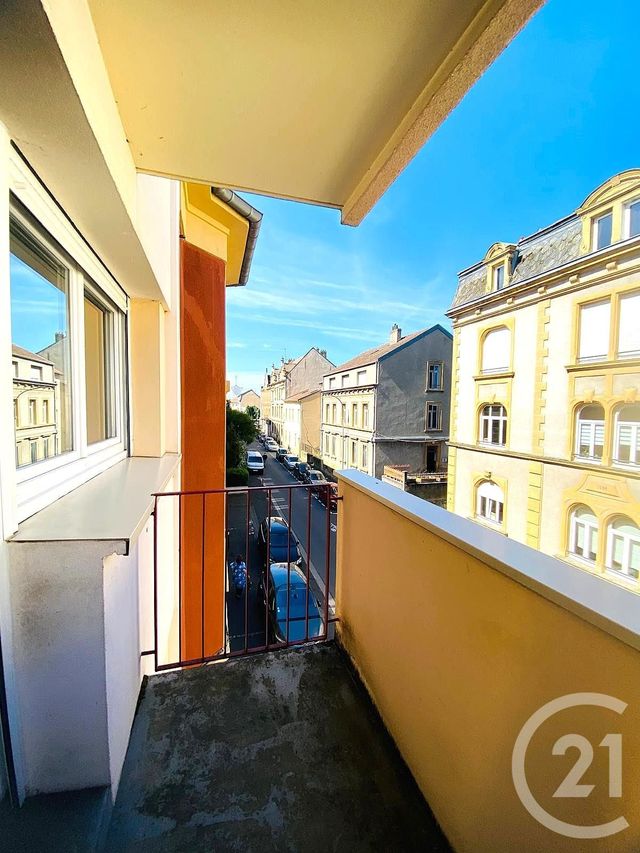 Appartement F1 à louer - 1 pièce - 25.0 m2 - METZ - 57 - LORRAINE - Century 21 Immo Val