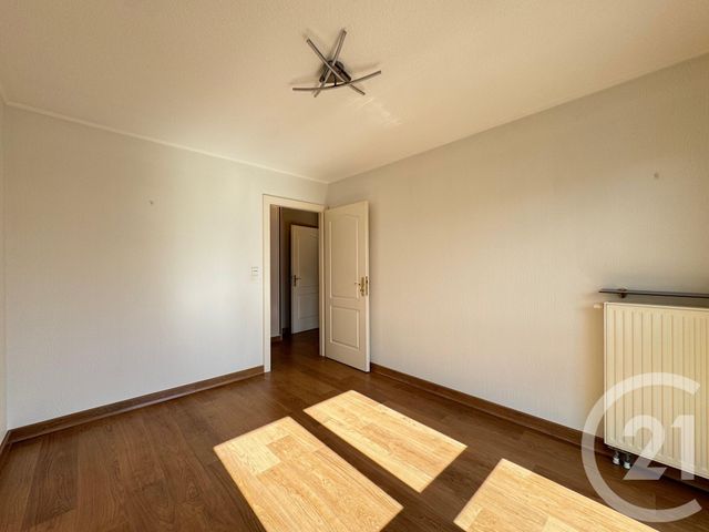 Appartement F4 à louer - 4 pièces - 95.09 m2 - THIONVILLE - 57 - LORRAINE - Century 21 Immo Val