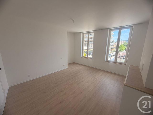 Appartement à louer - 4 pièces - 100.05 m2 - METZ - 57 - LORRAINE - Century 21 Immo Val