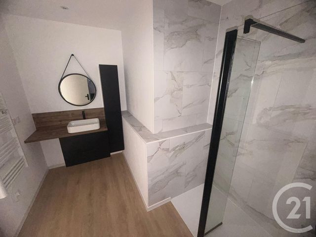 Appartement à louer - 4 pièces - 100.05 m2 - METZ - 57 - LORRAINE - Century 21 Immo Val