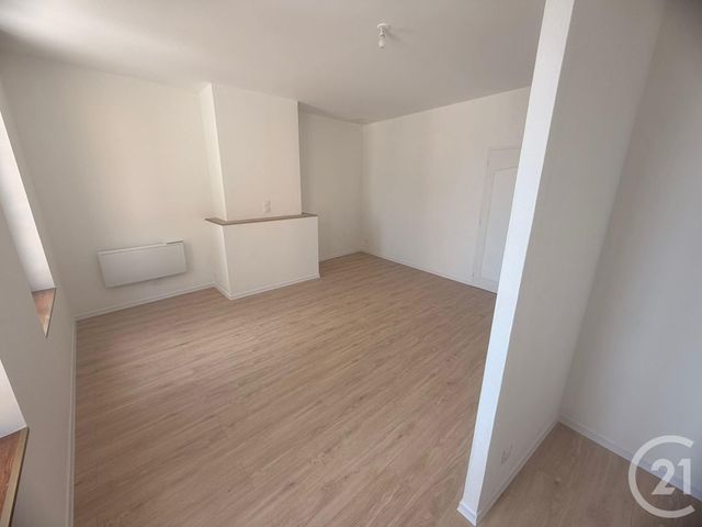 Appartement à louer - 4 pièces - 100.05 m2 - METZ - 57 - LORRAINE - Century 21 Immo Val