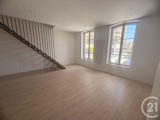 Appartement à louer - 4 pièces - 100.05 m2 - METZ - 57 - LORRAINE - Century 21 Immo Val