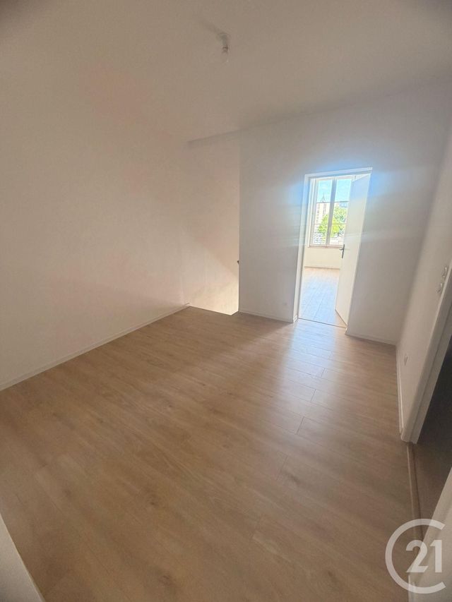 Appartement à louer - 4 pièces - 100.05 m2 - METZ - 57 - LORRAINE - Century 21 Immo Val