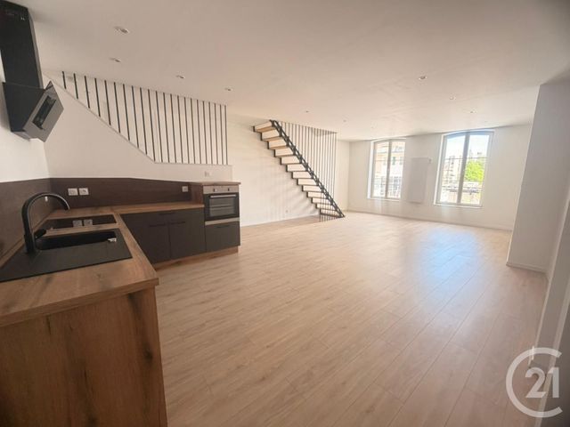 Appartement à louer - 4 pièces - 100.05 m2 - METZ - 57 - LORRAINE - Century 21 Immo Val