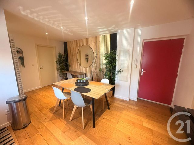 Appartement à louer - 2 pièces - 43.62 m2 - MONTIGNY LES METZ - 57 - LORRAINE - Century 21 Immo Val
