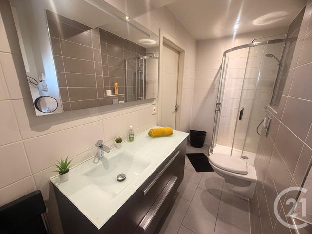 Appartement à louer - 2 pièces - 43.62 m2 - MONTIGNY LES METZ - 57 - LORRAINE - Century 21 Immo Val