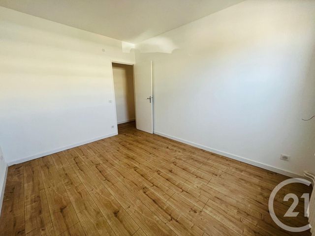 Appartement F5 à louer - 5 pièces - 90.62 m2 - MOULINS LES METZ - 57 - LORRAINE - Century 21 Immo Val