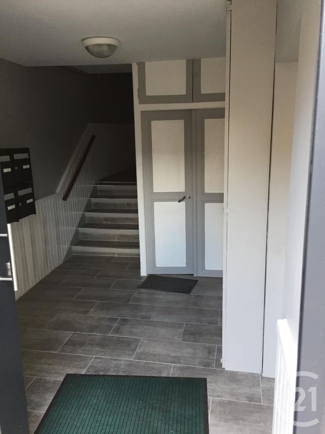 Appartement Studio à louer - 1 pièce - 23.11 m2 - ARS SUR MOSELLE - 57 - LORRAINE - Century 21 Immo Val