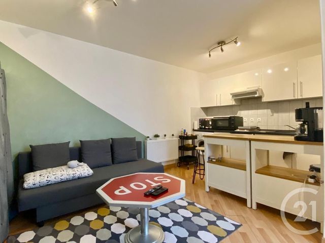Appartement Studio à louer - 1 pièce - 23.11 m2 - ARS SUR MOSELLE - 57 - LORRAINE - Century 21 Immo Val