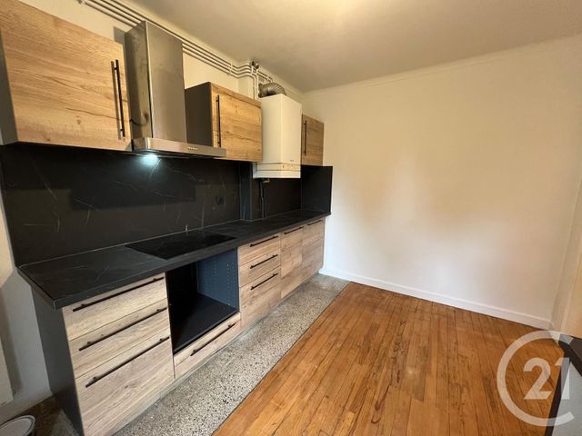Appartement 3 pieces avec 2 chambres à louer - 3 pièces - 61.65 m2 - SCY CHAZELLES - 57 - LORRAINE - Century 21 Immo Val
