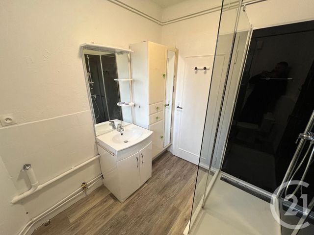 Appartement 3 pieces avec 2 chambres à louer - 3 pièces - 61.65 m2 - SCY CHAZELLES - 57 - LORRAINE - Century 21 Immo Val