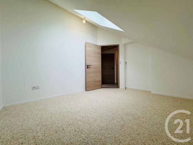 Appartement F5 à louer - 5 pièces - 80.71 m2 - MONTIGNY LES METZ - 57 - LORRAINE - Century 21 Immo Val